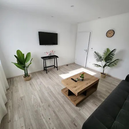 Sr Apartmán